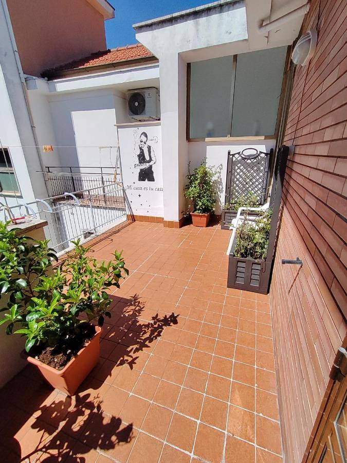 La Dimora Degli Artisti Bed & Breakfast Pescara Oda fotoğraf