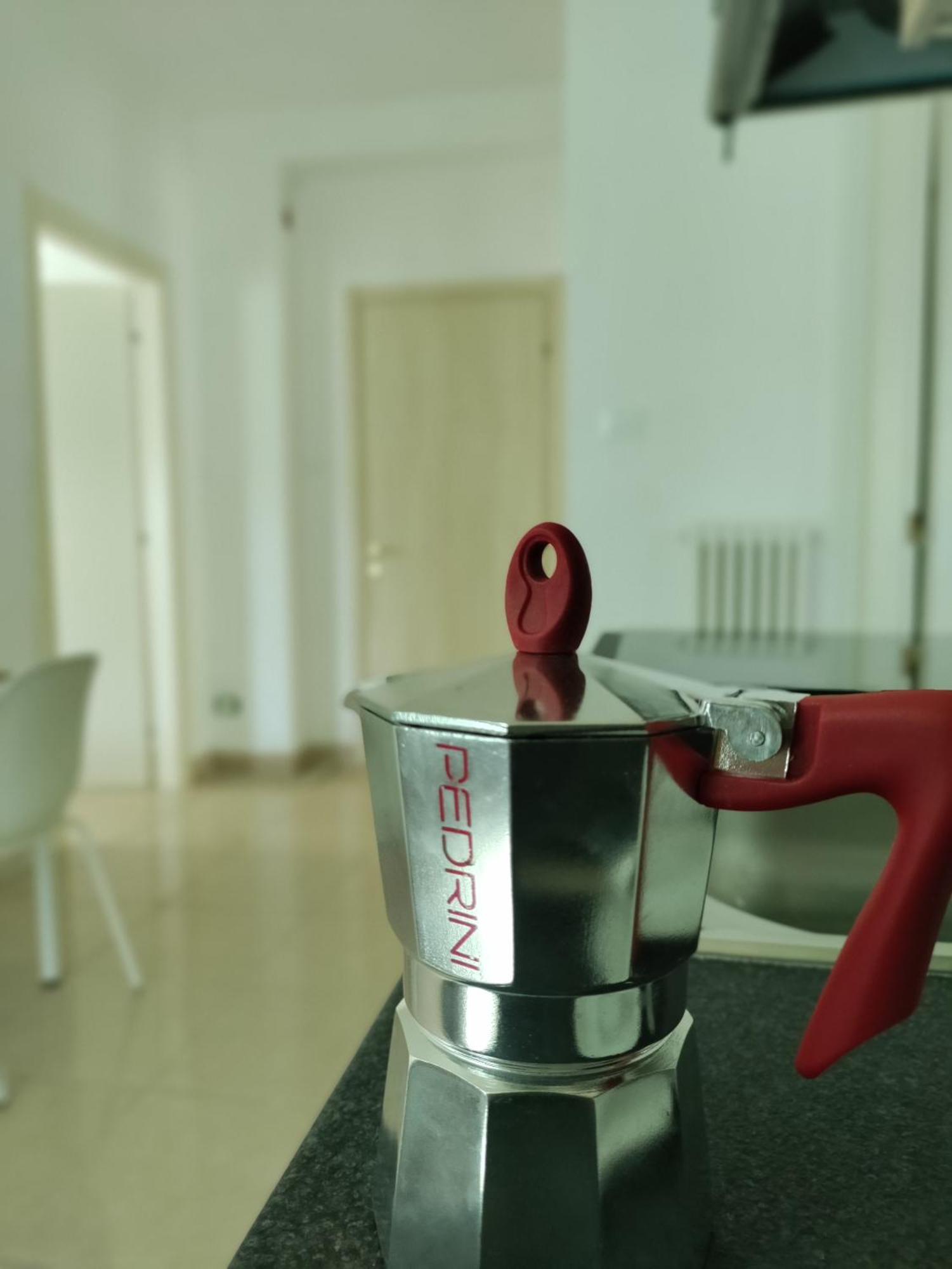 La Dimora Degli Artisti Bed & Breakfast Pescara Oda fotoğraf