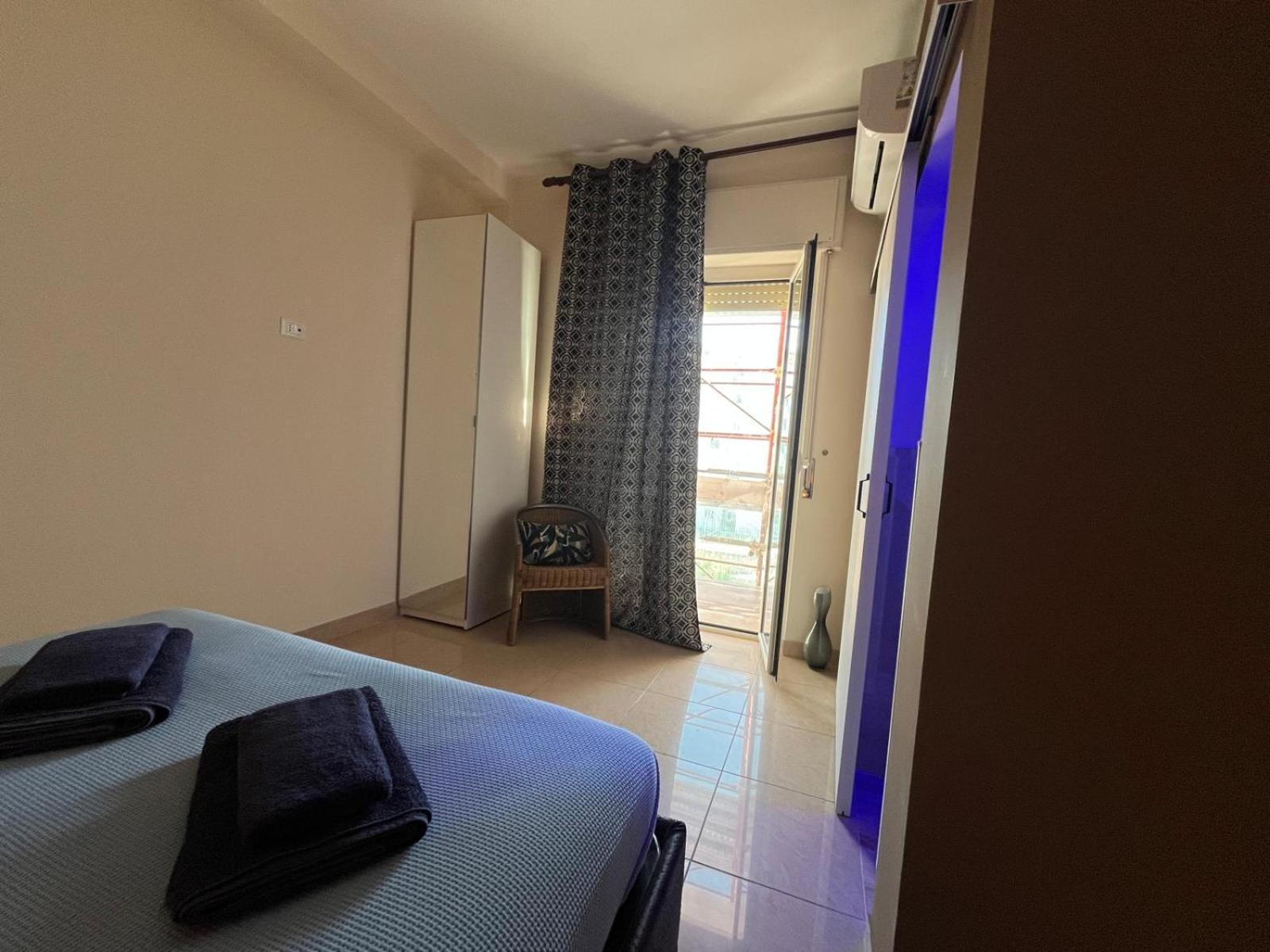 La Dimora Degli Artisti Bed & Breakfast Pescara Oda fotoğraf